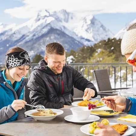 Lägenhet Sinnes Waldrast