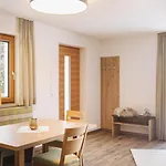 Sinnes Waldrast Apartmán