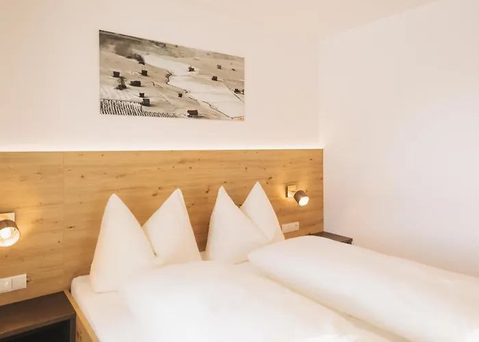 Sinnes Waldrast Apartment *