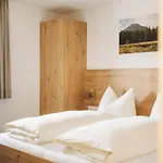 Sinnes Waldrast Apartman Tarrenz